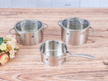 Essence коллекция от бренда Zwilling