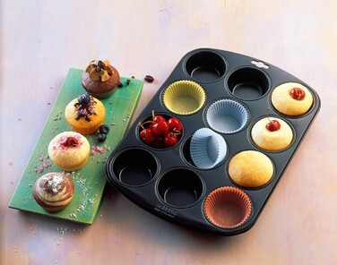 Набор разноцветных бумажных формочек для выпечки маффинов, 150 шт 7 см Creativ Kaiser