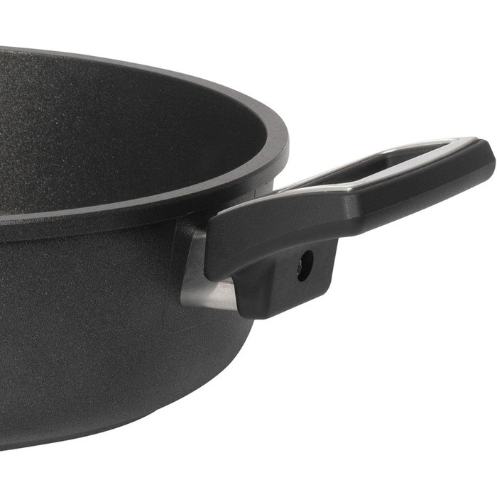 Сковорода для тушения с крышкой 32 см SKK