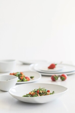 Тарелка для завтрака 22,5 см, белая O – The Better Place Kahla