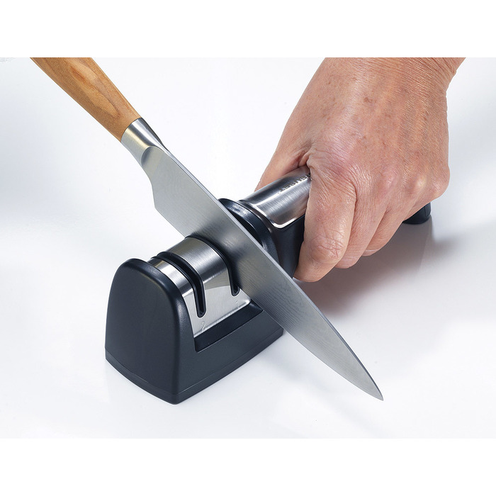 Точилка для ножей Black Le Creuset