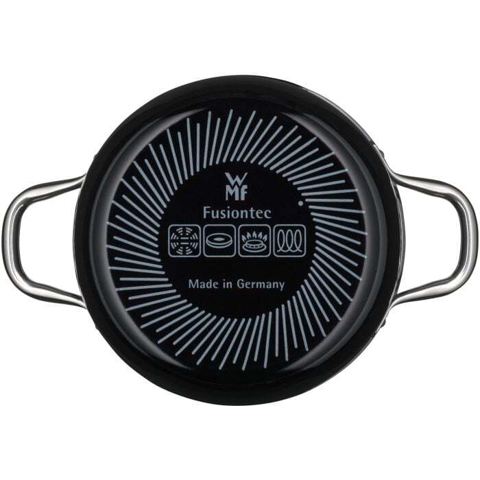 Кастрюля с крышкой 16 см Black Essential Fusiontec WMF
