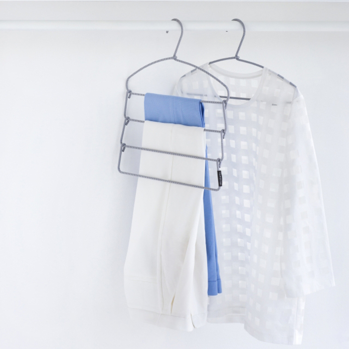 Вешалка для брюк серая Soft Touch Tasty Colours Brabantia