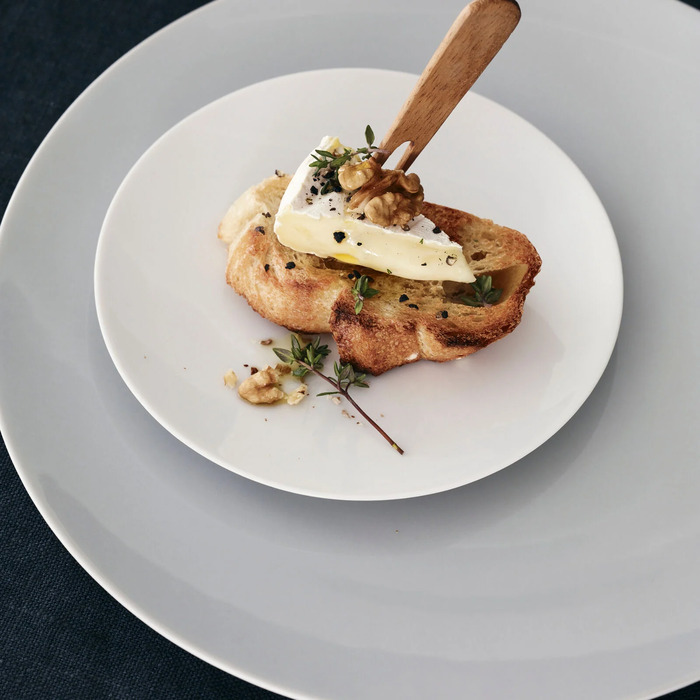 Сервировочная тарелка 33 см Gentle Grey TAC Sensual Rosenthal