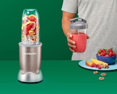 Компактный блендер NutriBullet Pro / 900 Вт / стакан 700 мл / нержавеющая сталь