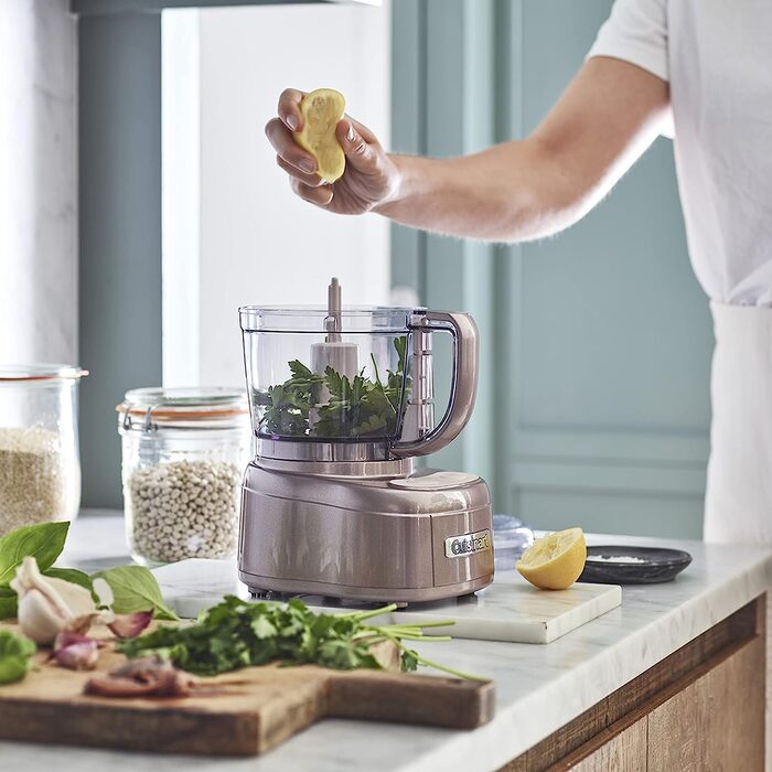 Настольный миксер и измельчитель 900 мл Cuisinart