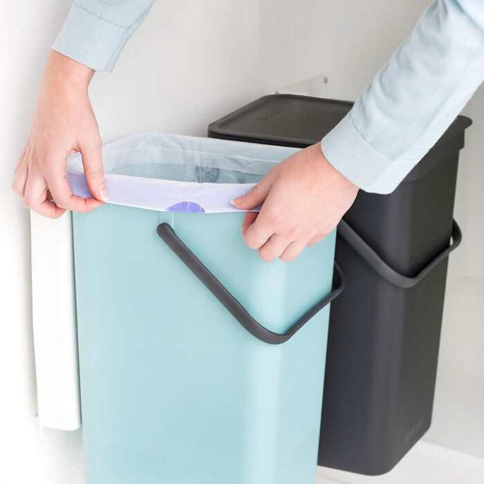 Набор встраиваемых мусорных ведер 2 х 12 л мятный/черный Sort&amp;Go Brabantia