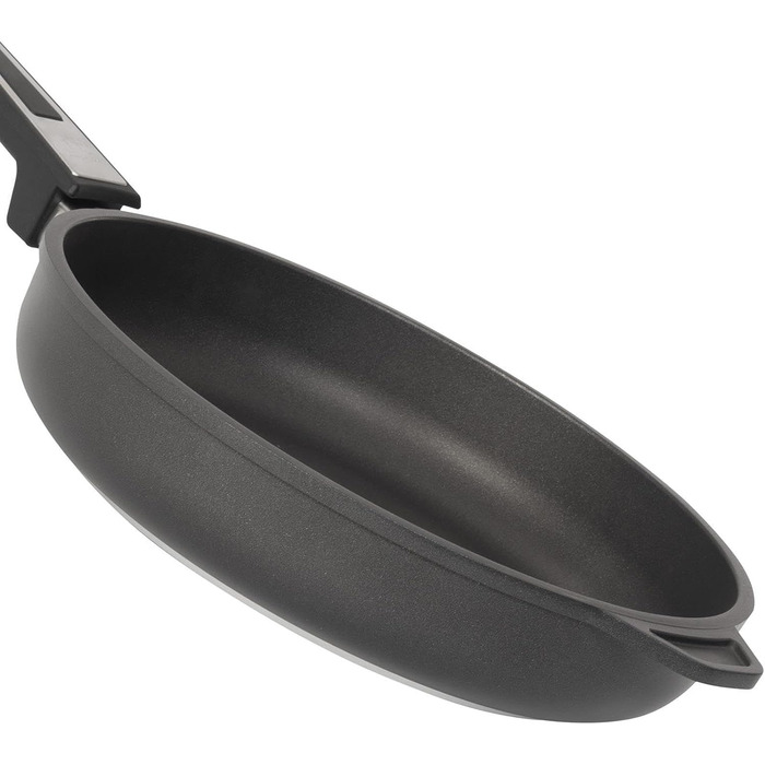 Сковорода с крышкой 28 см SKK