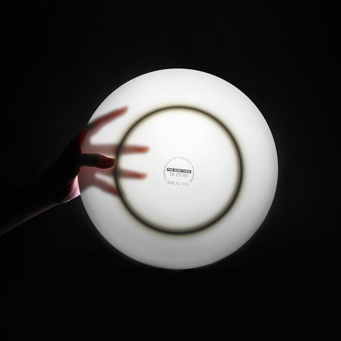 Набор посуды из костяного фарфора из 16 предметов Goldrand JERA Series MALACASA