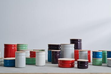 Баночка для хранения с деревянной крышкой 1.35 л, эмалированная, зеленая ‎Riess ‎2174-202