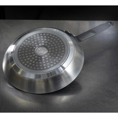 Сковорода с антипригарным покрытием 32 см Choc Resto Induction De Buyer