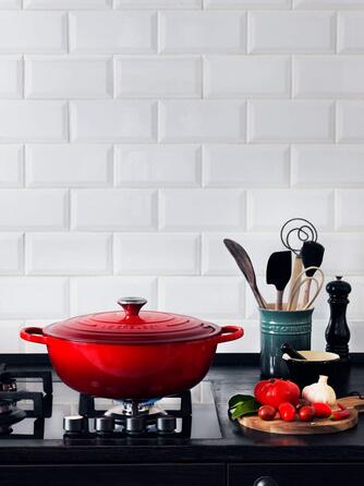 Казан вишневый, 32 см, La Marmite Le Creuset