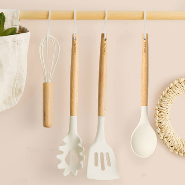 Набор из 16 кухонных принадлежностей Beige Carote