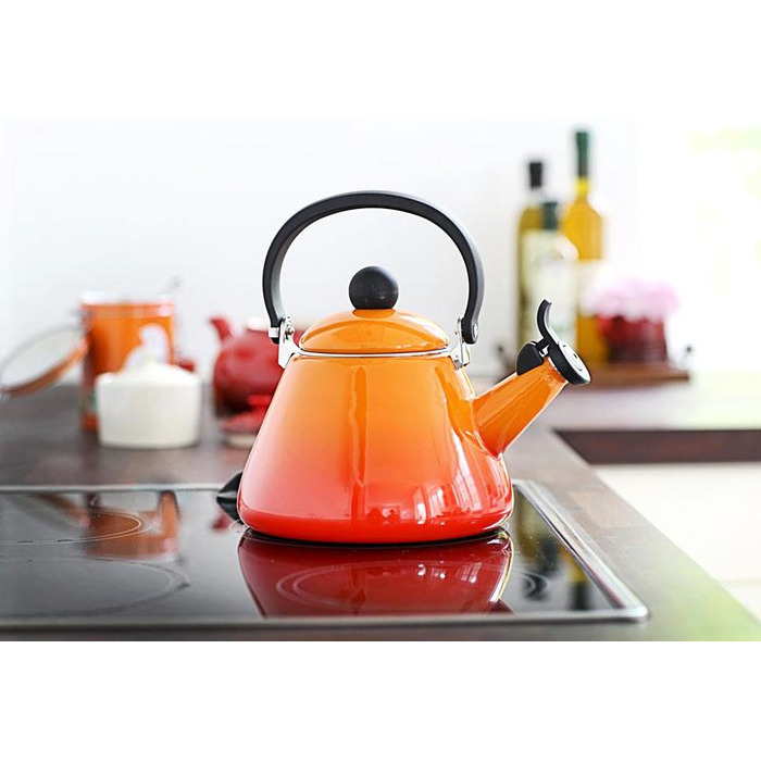 Чайник ZEN 1,5 л, бордовый Le Creuset