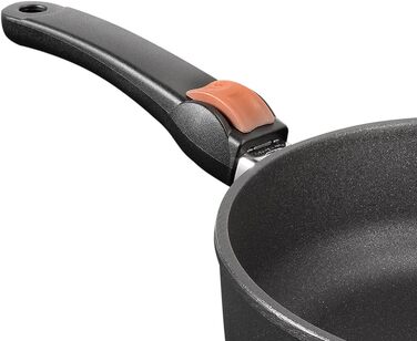 Сковорода с крышкой 24 см SKK