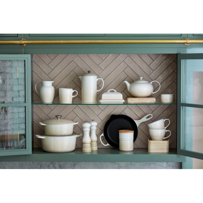 Meringue коллекция от бренда Le Creuset