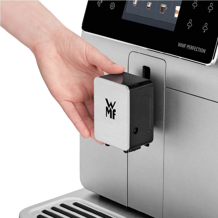 Кофемашина на 2 чашки со вспенивателем молока, серебристо-черная Perfection 760L WMF