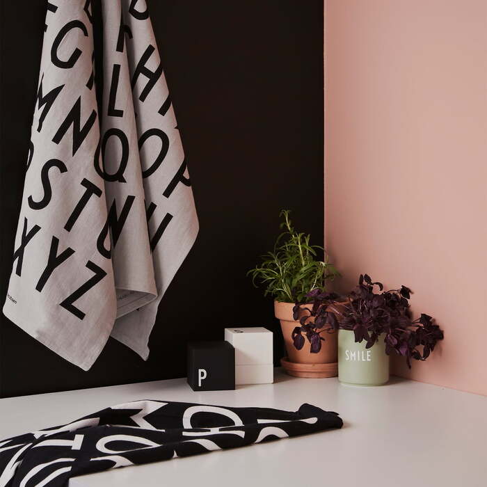 Кружка "Smile" 0,25 л Green Favourite Design Letters