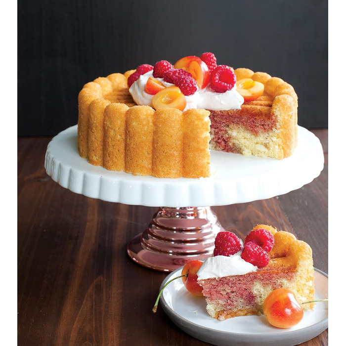 Форма для выпечки 1,4 л Golden Charlotte Nordic Ware