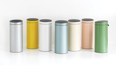 Мусорный бак 30 л красный Touch Bin Brabantia